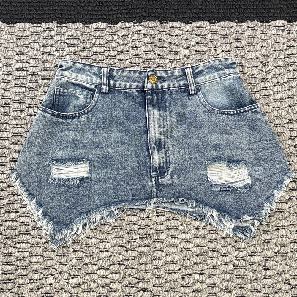 Denim Micro Mini Skirt Women’s Small Distressed Raw Hem Y2K Festival Concert